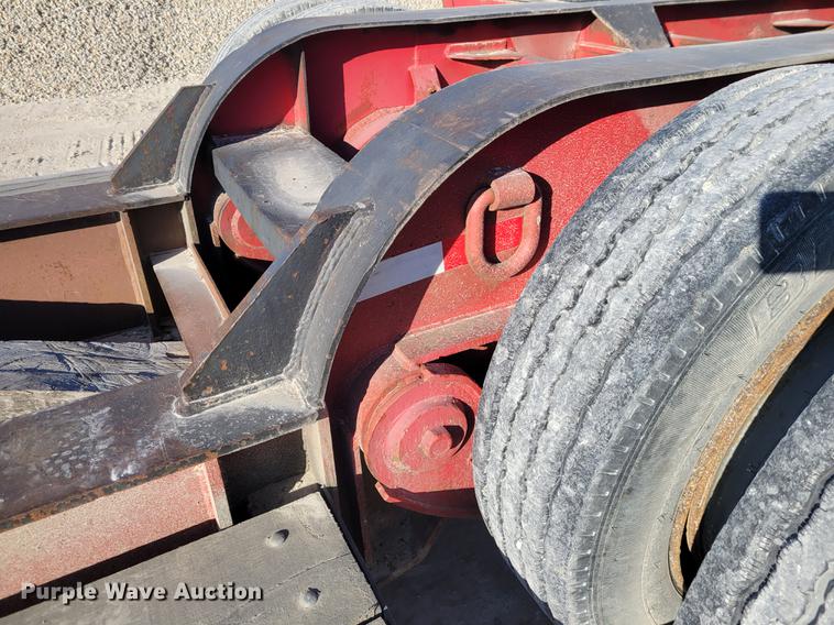 image for item KH9906 1989 Talbert T3D-40-HRG-1-T1  lowboy equipment trailer