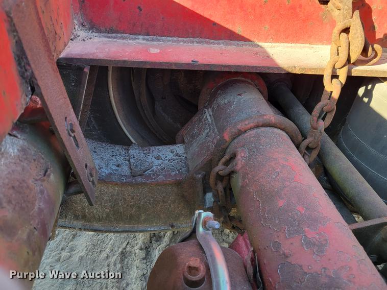 image for item KH9906 1989 Talbert T3D-40-HRG-1-T1  lowboy equipment trailer