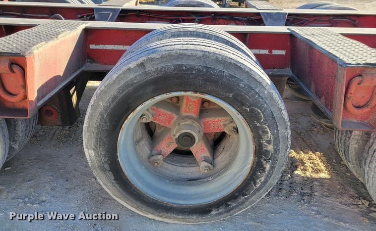 image for item KH9906 1989 Talbert T3D-40-HRG-1-T1  lowboy equipment trailer