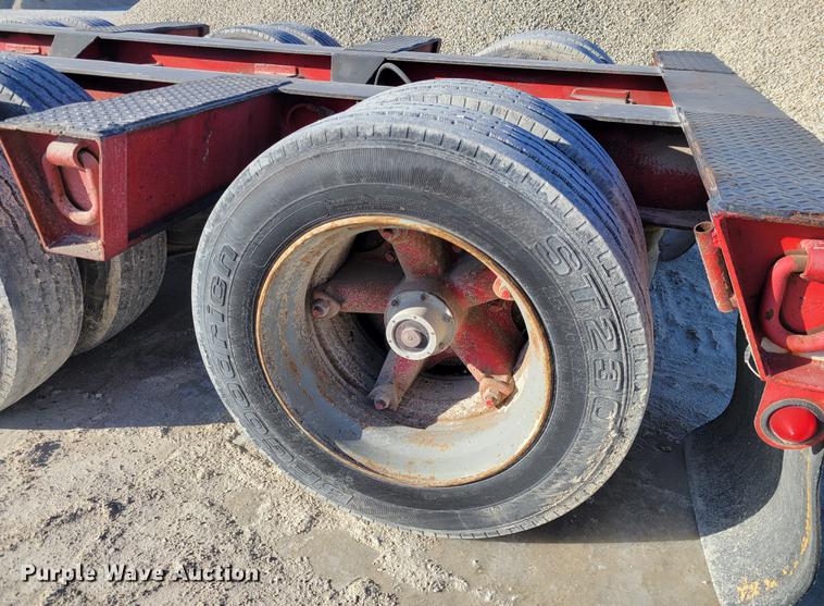 image for item KH9906 1989 Talbert T3D-40-HRG-1-T1  lowboy equipment trailer