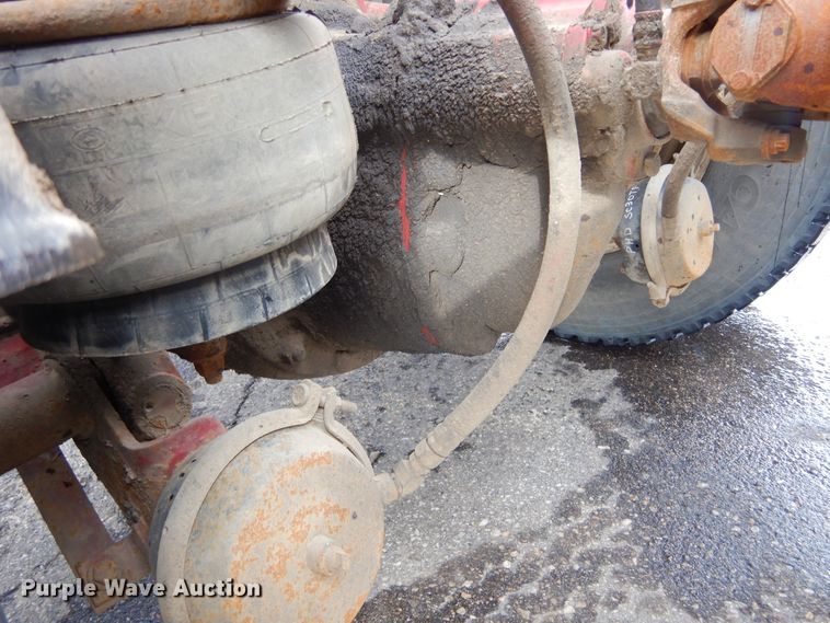 image for item KS9304 1999 Kenworth T800  semi truck