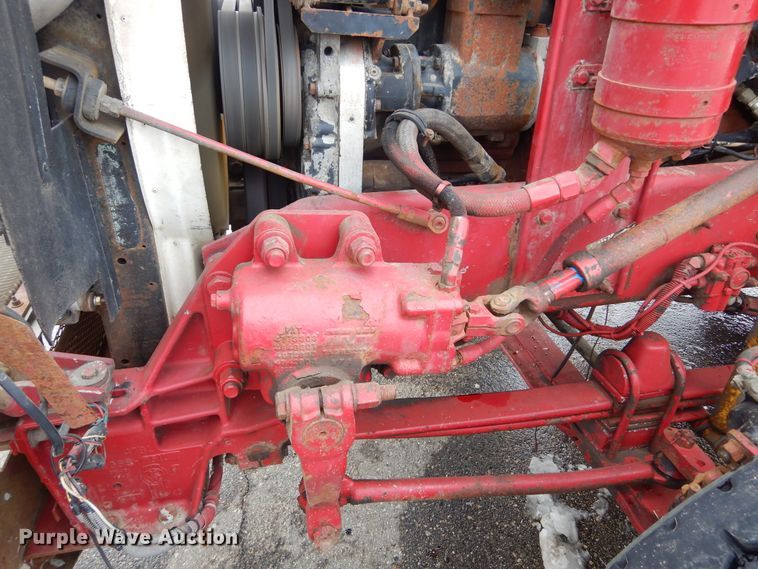 image for item KS9304 1999 Kenworth T800  semi truck