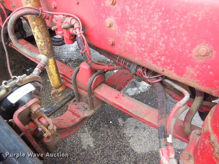 image for item KS9304 1999 Kenworth T800  semi truck