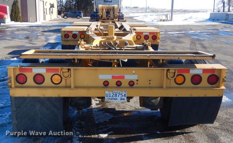 image for item KS9306 2006 Towmaster Titanium T-110DTG  lowboy equipment trailer