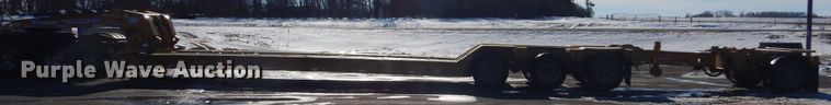 image for item KS9306 2006 Towmaster Titanium T-110DTG  lowboy equipment trailer