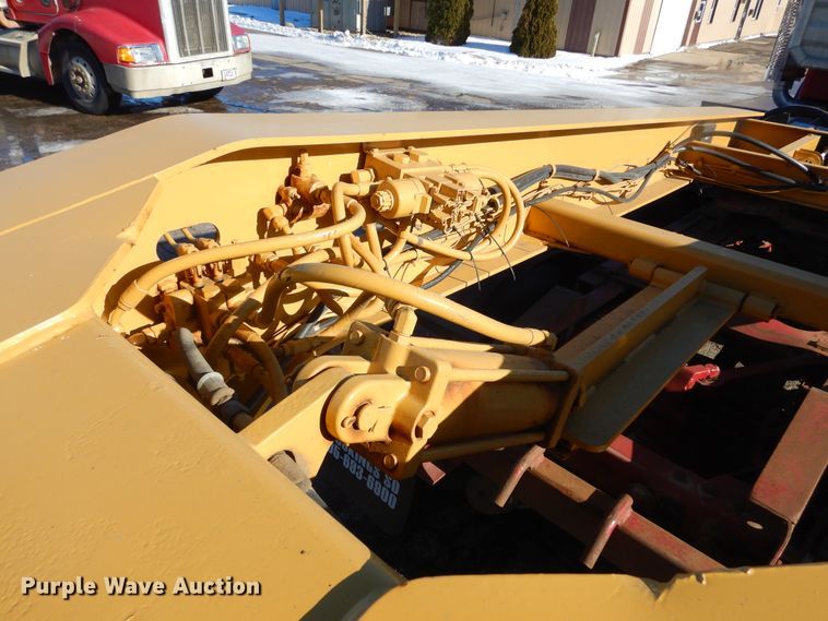 image for item KS9306 2006 Towmaster Titanium T-110DTG  lowboy equipment trailer