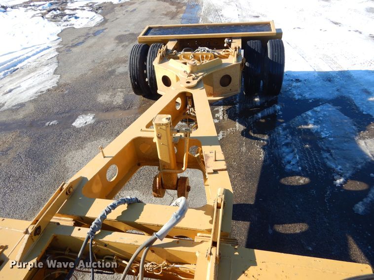 image for item KS9306 2006 Towmaster Titanium T-110DTG  lowboy equipment trailer