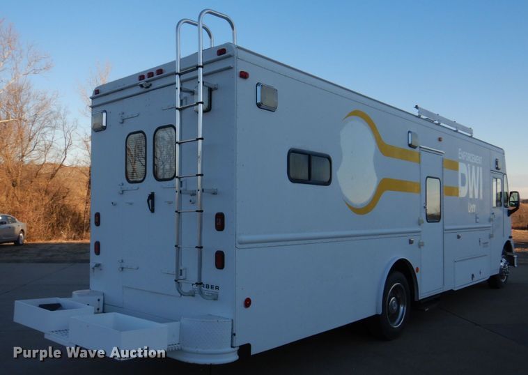 image for item DH8155 2003 Freightliner MT55  mobile command center