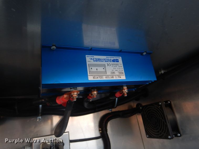 image for item DH8155 2003 Freightliner MT55  mobile command center