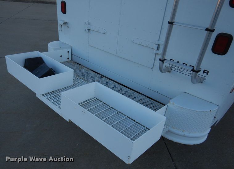 image for item DH8155 2003 Freightliner MT55  mobile command center