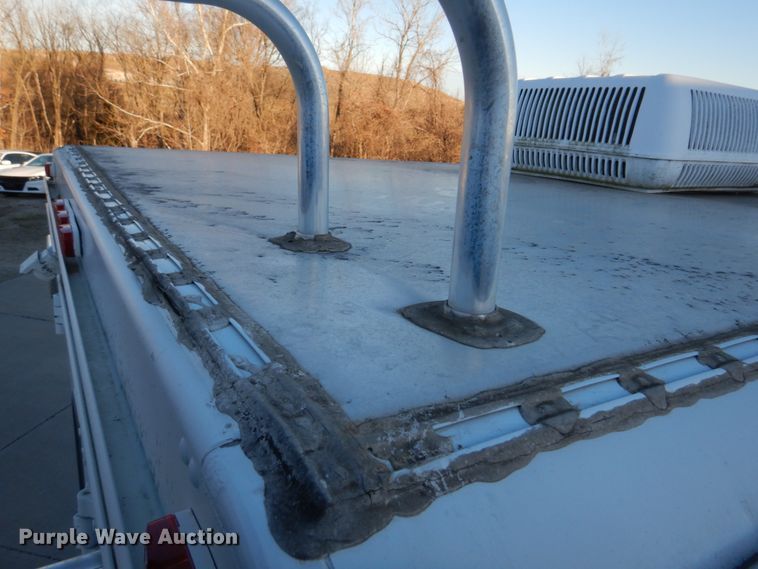 image for item DH8155 2003 Freightliner MT55  mobile command center