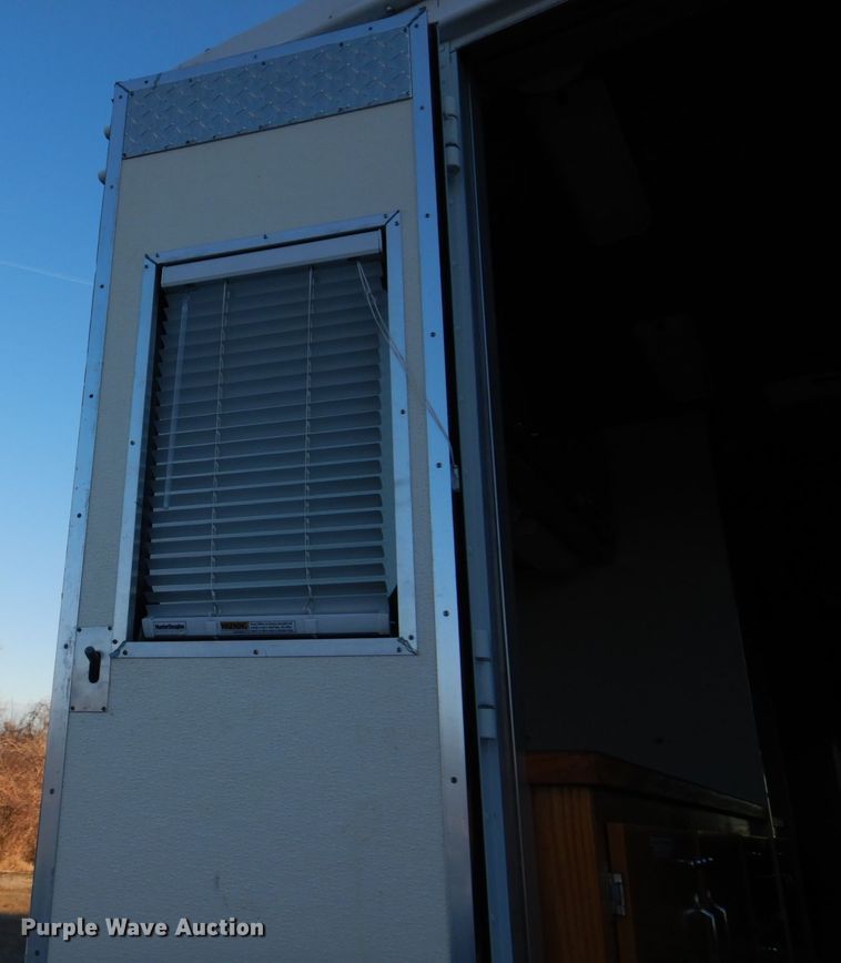 image for item DH8155 2003 Freightliner MT55  mobile command center