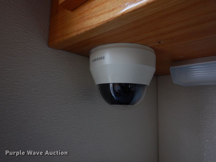 image for item DH8155 2003 Freightliner MT55  mobile command center