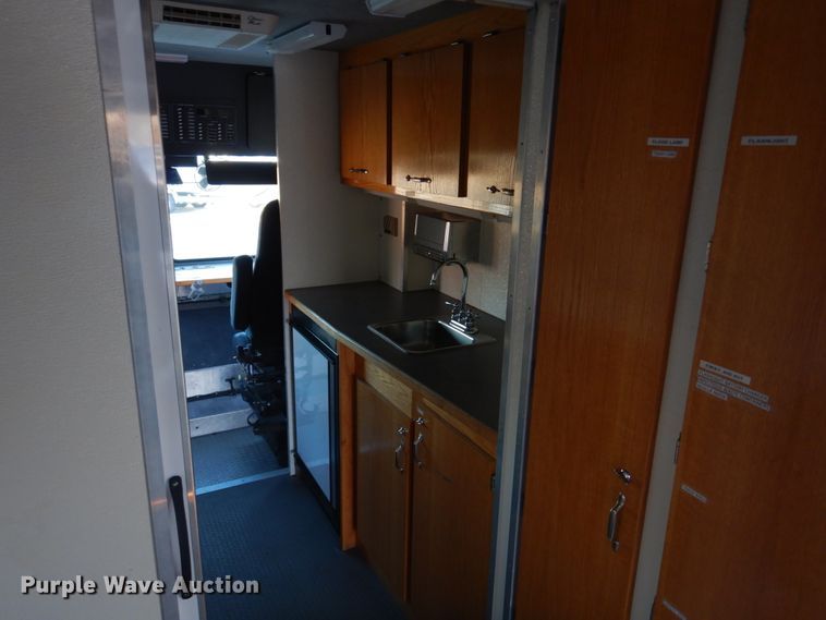 image for item DH8155 2003 Freightliner MT55  mobile command center