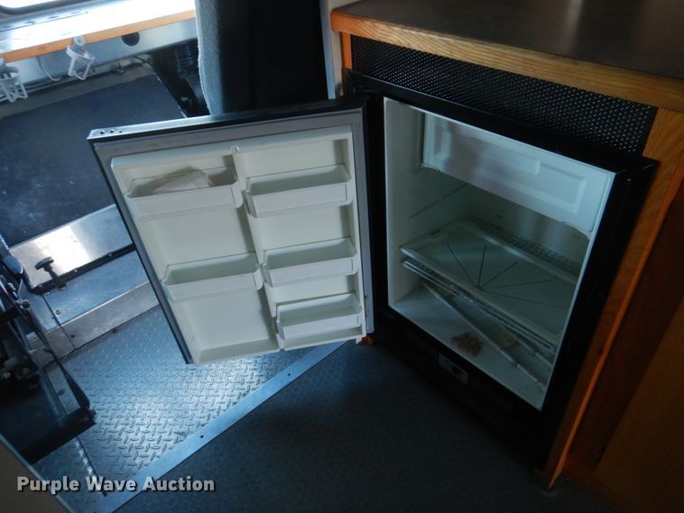 image for item DH8155 2003 Freightliner MT55  mobile command center