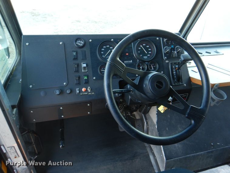 image for item DH8155 2003 Freightliner MT55  mobile command center