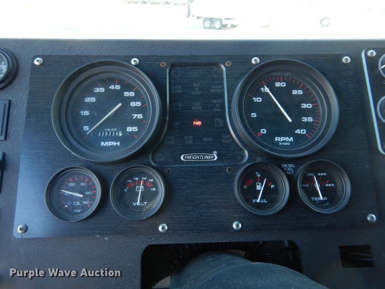 image for item DH8155 2003 Freightliner MT55  mobile command center