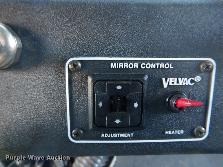 image for item DH8155 2003 Freightliner MT55  mobile command center