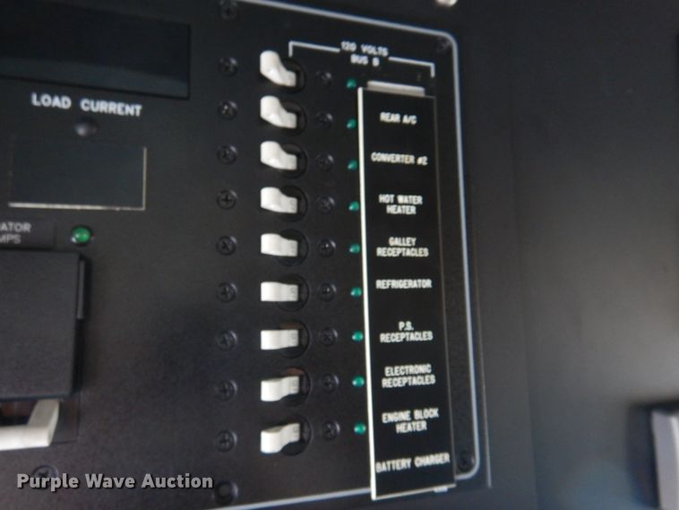 image for item DH8155 2003 Freightliner MT55  mobile command center