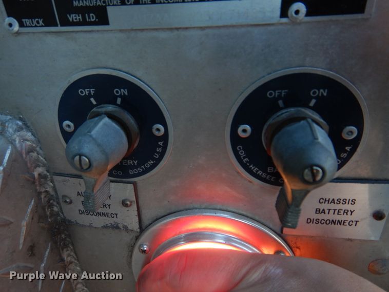 image for item DH8155 2003 Freightliner MT55  mobile command center