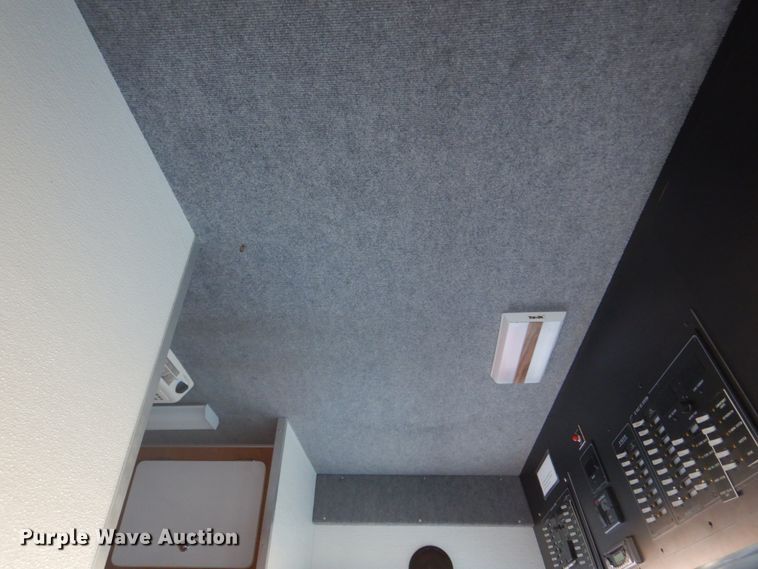 image for item DH8155 2003 Freightliner MT55  mobile command center