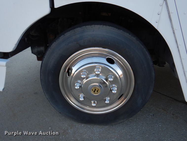 image for item DH8155 2003 Freightliner MT55  mobile command center