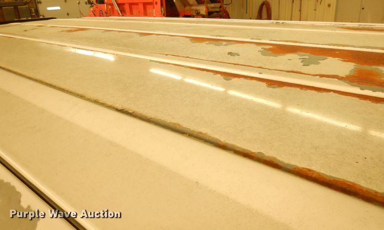 image for item DH8777 1999 Chevrolet Suburban  SUV