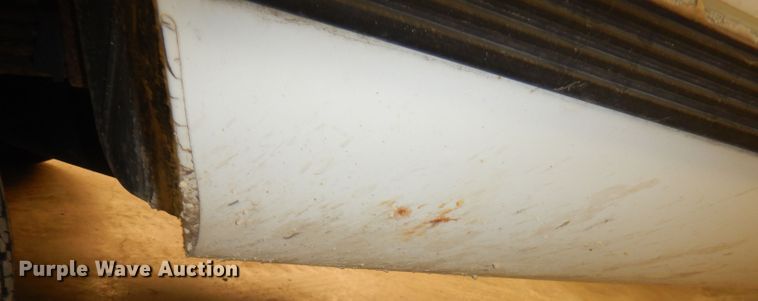 image for item DH8777 1999 Chevrolet Suburban  SUV