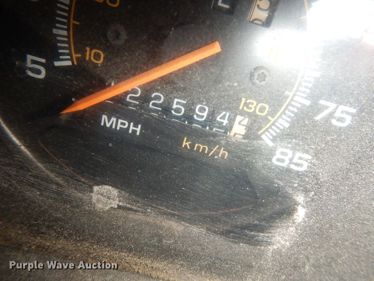 image for item DH8778 1994 Chevrolet G30  delivery van