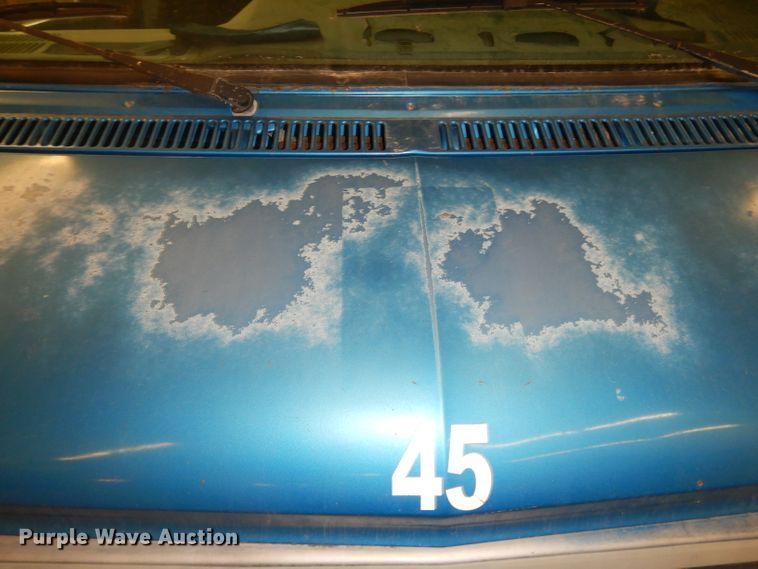 image for item DH8778 1994 Chevrolet G30  delivery van