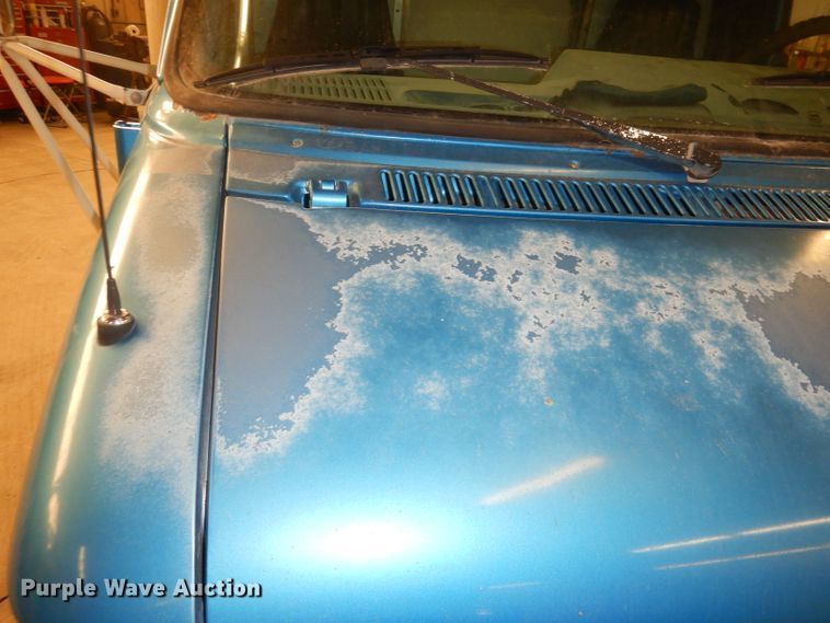 image for item DH8778 1994 Chevrolet G30  delivery van