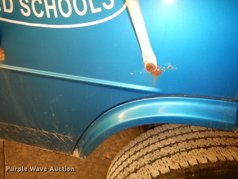 image for item DH8778 1994 Chevrolet G30  delivery van