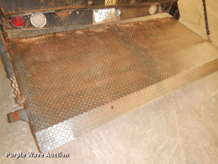 image for item DH8778 1994 Chevrolet G30  delivery van