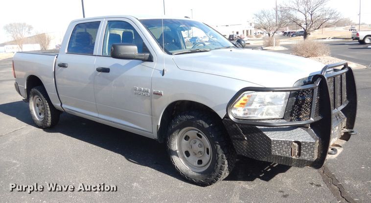 image for item DH8816 2017 Dodge Ram 1500  Crew Cab pickup truck