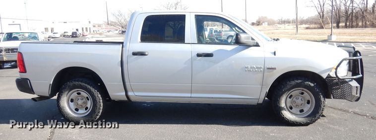 image for item DH8816 2017 Dodge Ram 1500  Crew Cab pickup truck