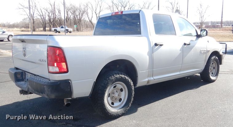 image for item DH8816 2017 Dodge Ram 1500  Crew Cab pickup truck