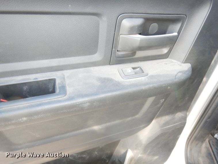 image for item DH8816 2017 Dodge Ram 1500  Crew Cab pickup truck