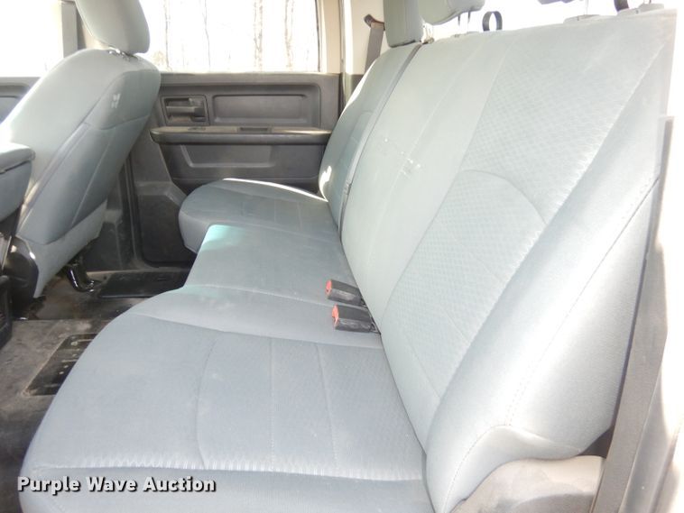 image for item DH8816 2017 Dodge Ram 1500  Crew Cab pickup truck