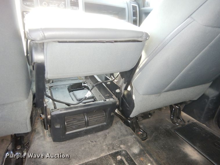 image for item DH8816 2017 Dodge Ram 1500  Crew Cab pickup truck