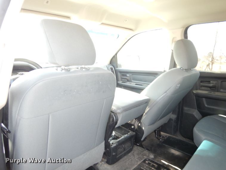 image for item DH8816 2017 Dodge Ram 1500  Crew Cab pickup truck