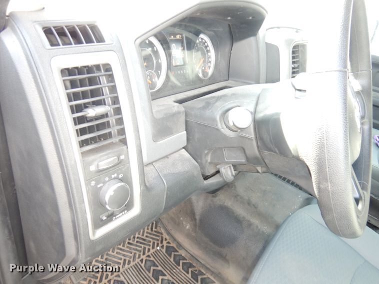 image for item DH8816 2017 Dodge Ram 1500  Crew Cab pickup truck