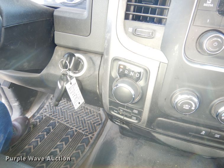 image for item DH8816 2017 Dodge Ram 1500  Crew Cab pickup truck