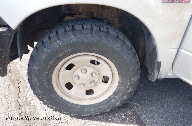 image for item DH8816 2017 Dodge Ram 1500  Crew Cab pickup truck