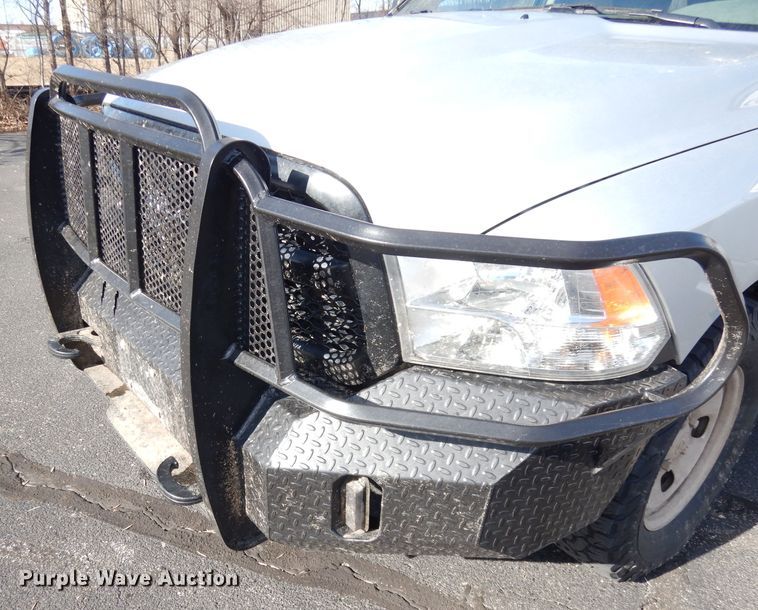 image for item DH8816 2017 Dodge Ram 1500  Crew Cab pickup truck