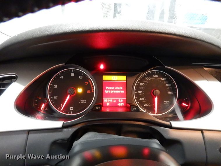 image for item DH8833 2009 Audi A4