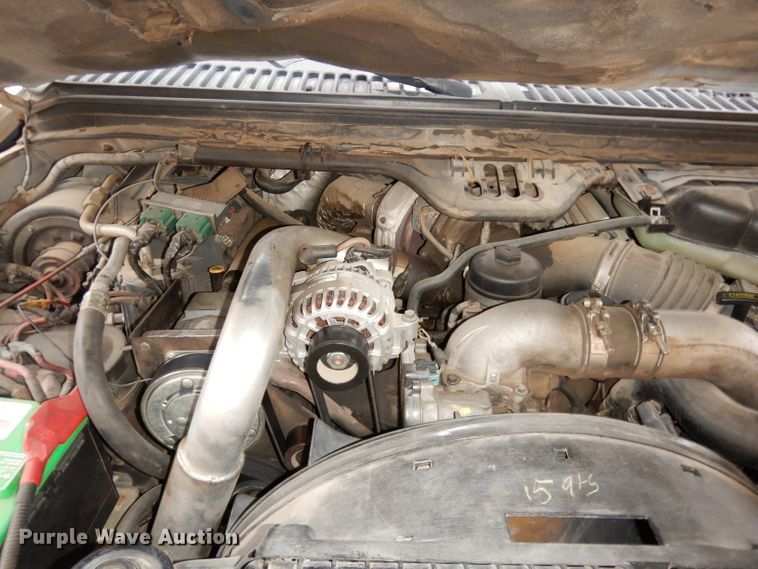 image for item DH8837 2003 Ford F550 Super Duty XL  bucket truck