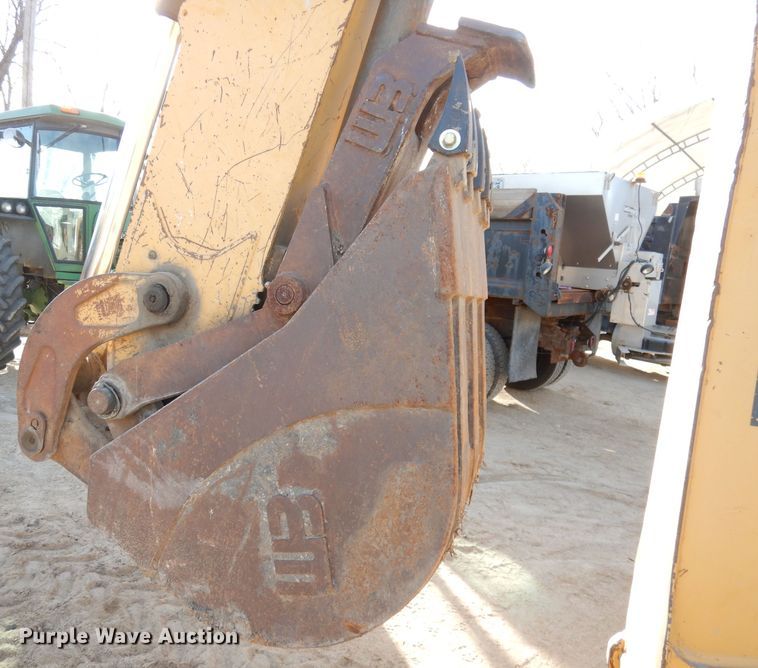 image for item DK3179 2002 John Deere 410G  backhoe