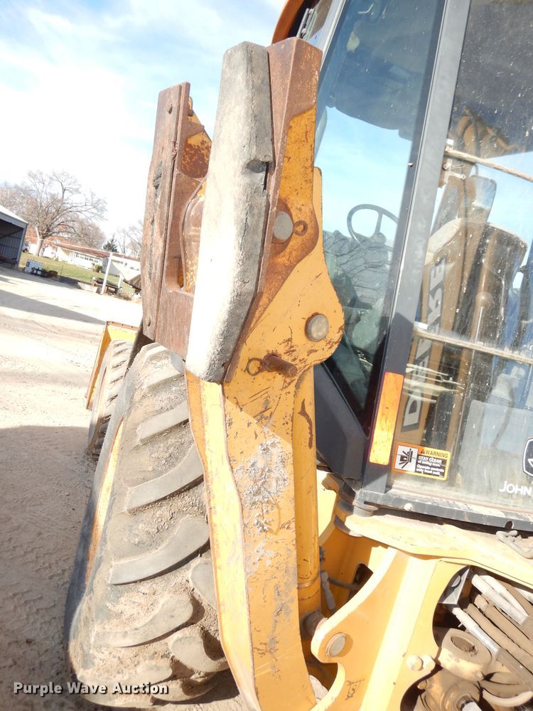 image for item DK3179 2002 John Deere 410G  backhoe