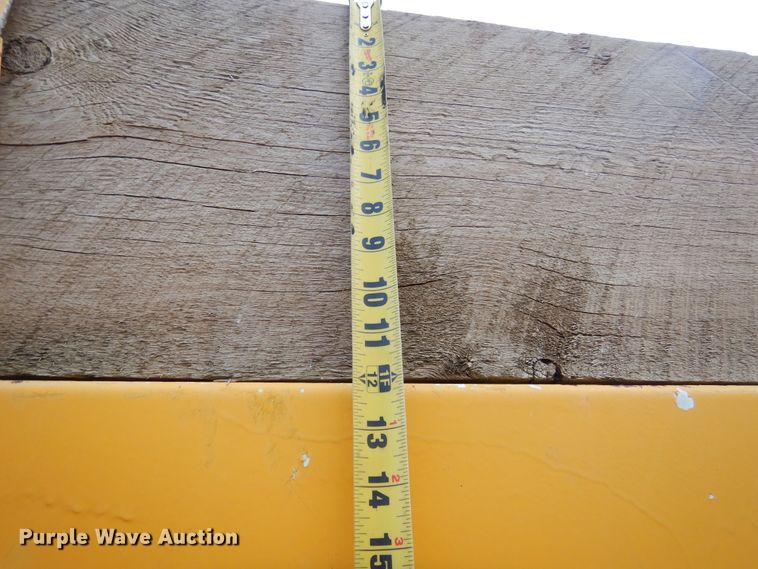 image for item DK3481 1995 Ford LT8000  dump truck