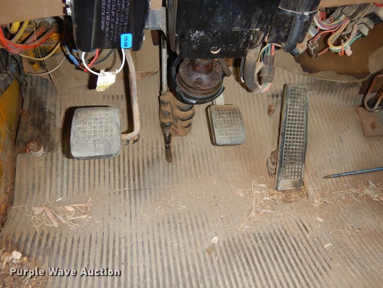 image for item DK3481 1995 Ford LT8000  dump truck